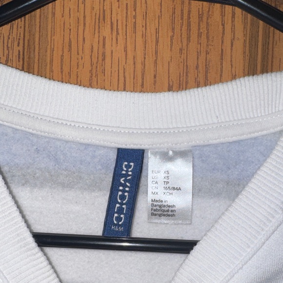 H&M Men’s White & Blue Striped Crewneck Sweater with Red Embroidery - Picture 2 of 2